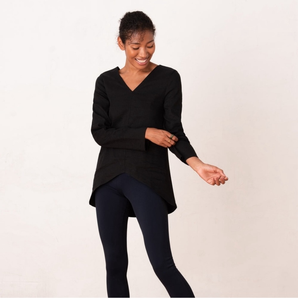 Aday Let Loose linen blend blouse, black size medium